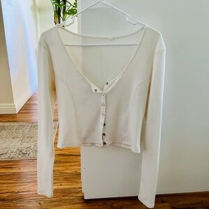 PacSun white long sleeve button up crop top size large
